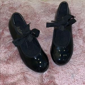 Child tap shoes